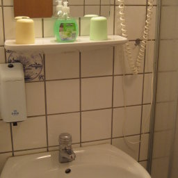 [Bild: 063935_d_2413903.jpg]