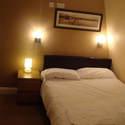 City Stay Hotel