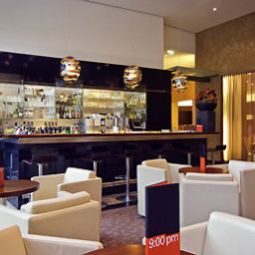 Bar Pullman Berlin Schweizerhof Fotos
