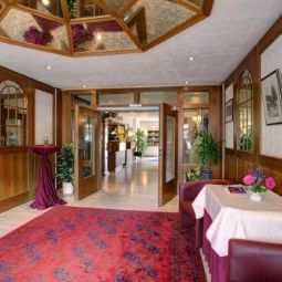 Hall Brenner Fotos