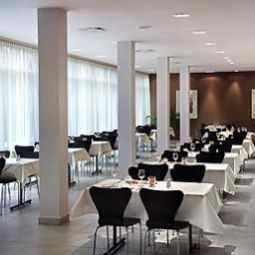 Sala colazione nel ristorante Novotel Wuppertal Varresbeck Fotos