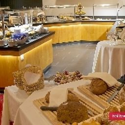 Buffet Ramada Regina Titlis Fotos