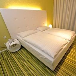 Room CITYHOTEL AM THIELENPLATZ Fotos