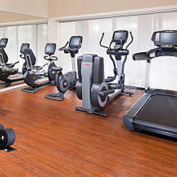 Финтнес Four Points by Sheraton Central Fotos