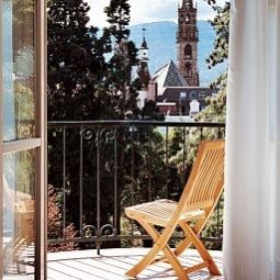 Ausblick Parkhotel Laurin Fotos