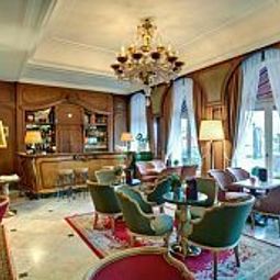Bar Grand Hotel Cravat City Center Fotos