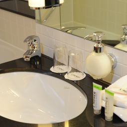 Badezimmer Lindner Congress Hotel Fotos