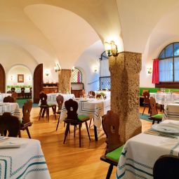 Ristorante Goldener Hirsch Luxury Collection Fotos
