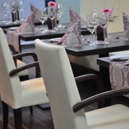 Sala śniadaniowa w restauracji Rheingarten Fotos