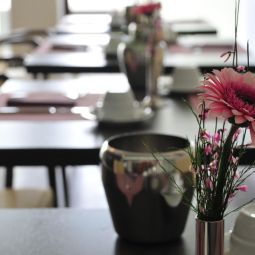 Sala śniadaniowa w restauracji Rheingarten Fotos
