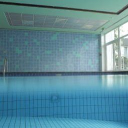 Piscine Holiday Inn DÜSSELDORF AIRPORT - RATINGEN Fotos