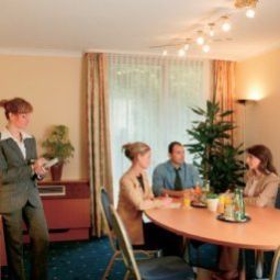 Salle de séminaires Holiday Inn DÜSSELDORF AIRPORT - RATINGEN Fotos