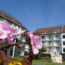 Heusser Gartenhotel Bad Dürkheim Seebach