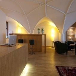 Hall Maximilian Stadthaus Penz Fotos