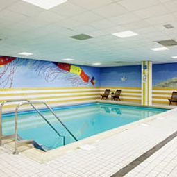 Pool NH Atlantic Den Haag Fotos