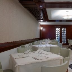 Ресторан NH Ambasciatori Fotos