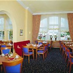 Frühstücksraum im Restaurant Excelsior Fotos