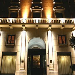 Due Torri Hotel Верона 