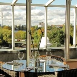 Hall Crowne Plaza HAMBURG - CITY ALSTER Fotos