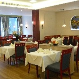 Frühstücksraum im Restaurant Kastanienhof Fotos