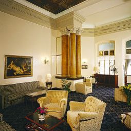 Hall Villa delle Rose Fotos