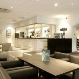Hala Holiday Inn PORTSMOUTH Fotos