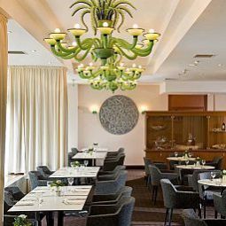 Sala colazione nel ristorante Grand City Fotos