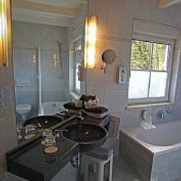 Chambre Spitzberg Garni Fotos