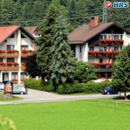 Außenansicht Ringhotel Lindenhof Fotos