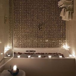 Camera da bagno DoubleTree by Hilton London Marble Arch Fotos