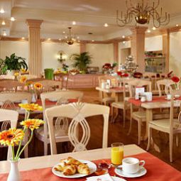 Breakfast room Adria Fotos