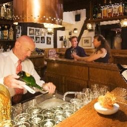 Bar Romantik Hotel Hof zur Linde Fotos