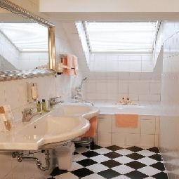Badezimmer Waldhorn Fotos