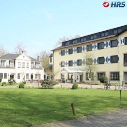 Außenansicht Parkhotel Schloss Hohenfeld Fotos