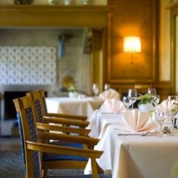 Restaurant Parkhotel Schloss Hohenfeld Fotos