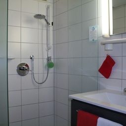 Cuarto de baño Filderhotel Stadt-gut-Hotel Fotos