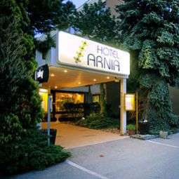 Vista exterior Ramada Vienna South Fotos