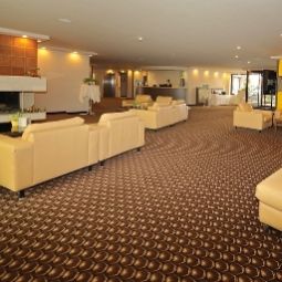Recepción Ramada Vienna South Fotos