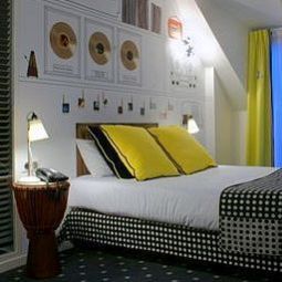 Chambre Triangle d'Or Fotos