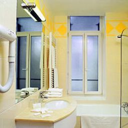 Salle de bains Nid de Cigognes Fotos