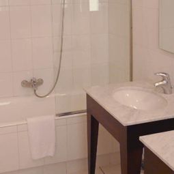 Salle de bains Nid de Cigognes Fotos