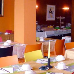 Salle du petit-déjeuner Nid de Cigognes Fotos