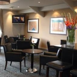 Bar Menzies Hotels Cambridge Fotos