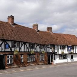 Legacy Rose And Crown Salisbury 