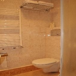 Salle de bains Jelovica Fotos