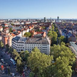 Außenansicht Rotkreuzplatz Fotos