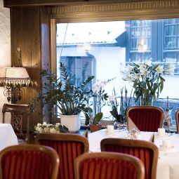 Breakfast room Romantisches Hotel Traube Fotos