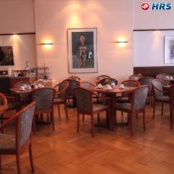 Sala de desayuno en el restaurante Frühlings-Hotel Fotos