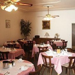 Salle du petit-déjeuner Majestic Fotos