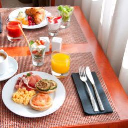 Restaurant TRYP Madrid Alameda Aeropuerto Hotel Fotos